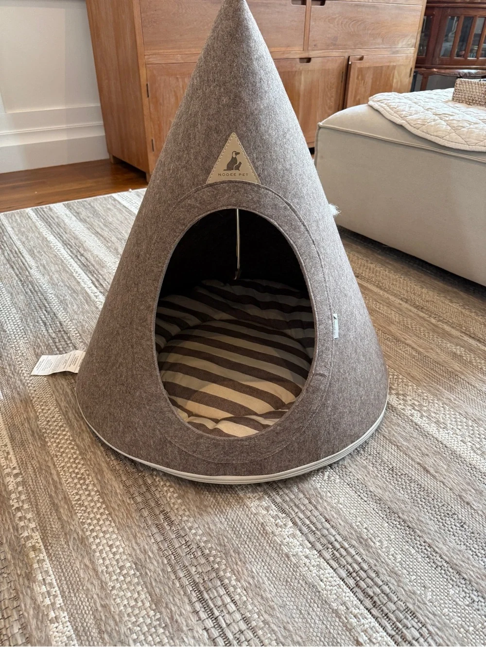 BRAND NEW, never used Cozy Brown Pet Teepee Bed - Modern Dog & Cat Hideaway